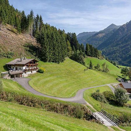 Grossgasteigerhof Apartment Selva dei Molini Bagian luar foto
