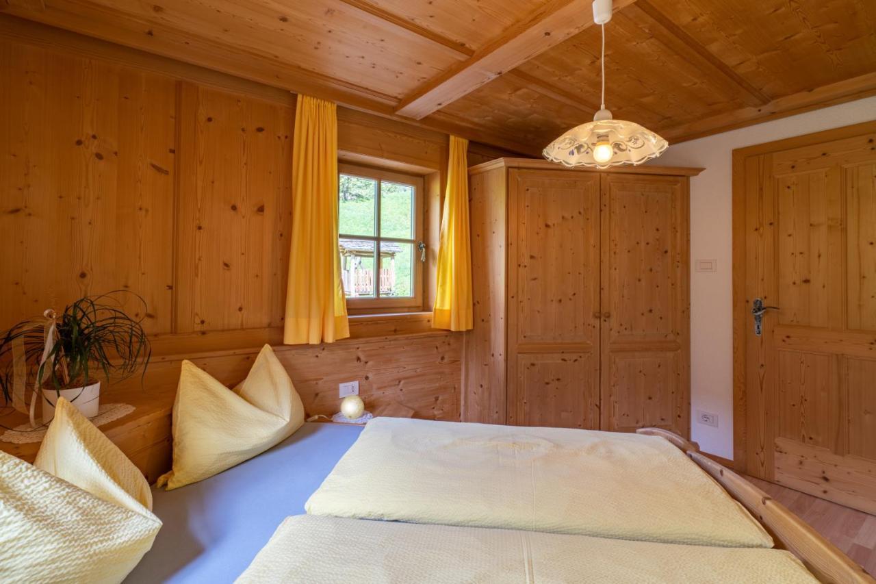 Grossgasteigerhof Apartment Selva dei Molini Bagian luar foto