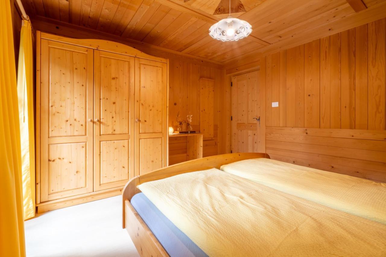 Grossgasteigerhof Apartment Selva dei Molini Bagian luar foto
